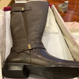 New Naturalizer Women's Joan Wide Calf Riding Boot, Brown, 11 W US